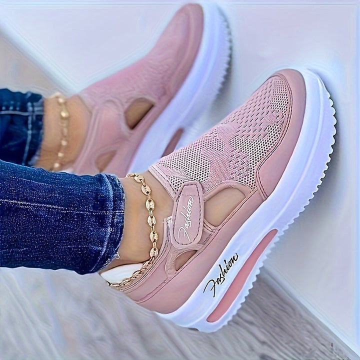 Breathable Slip-On Trainers with Stable Comfort