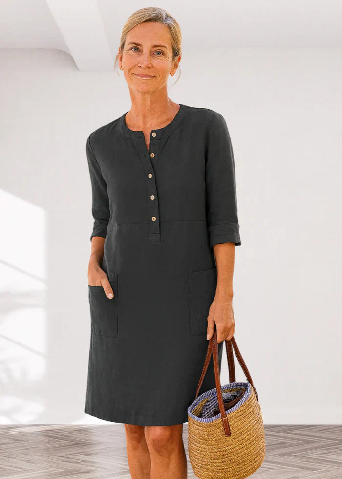EVI | Casual women's dress with a relaxed fit and timeless look for every day