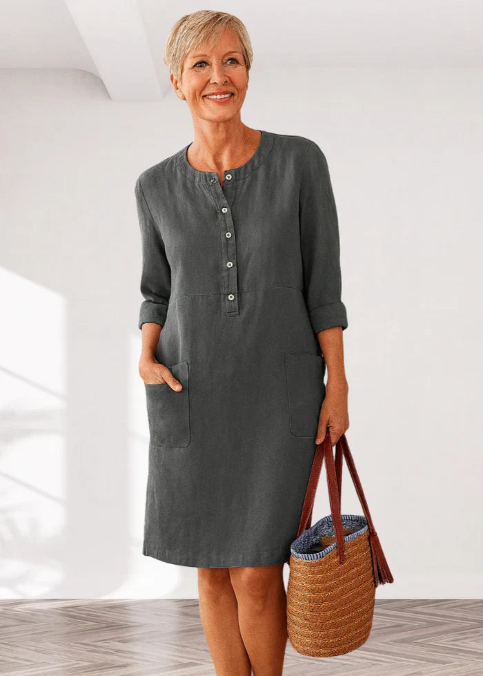 EVI | Casual women's dress with a relaxed fit and timeless look for every day