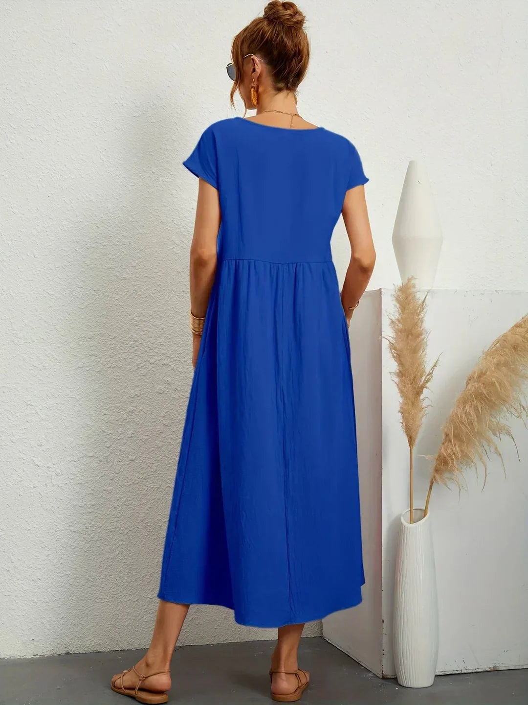 HEIKE | FLOATING MIDI DRESS OF TIMELESS ELEGANCE