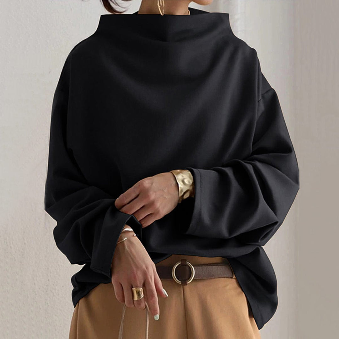 Lisa | Casual Top with High Neck