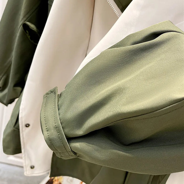 Alvienne – Elegant jacket with weather and wind protection