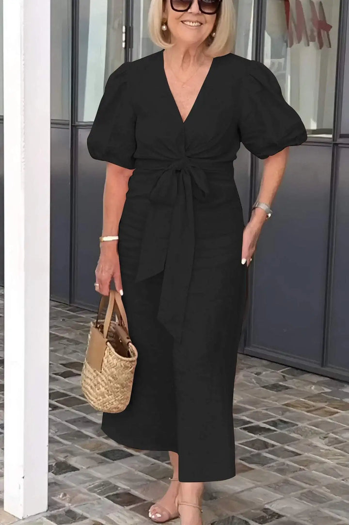 LYNORA | ELEGANT MIDI DRESS WITH V-NECK