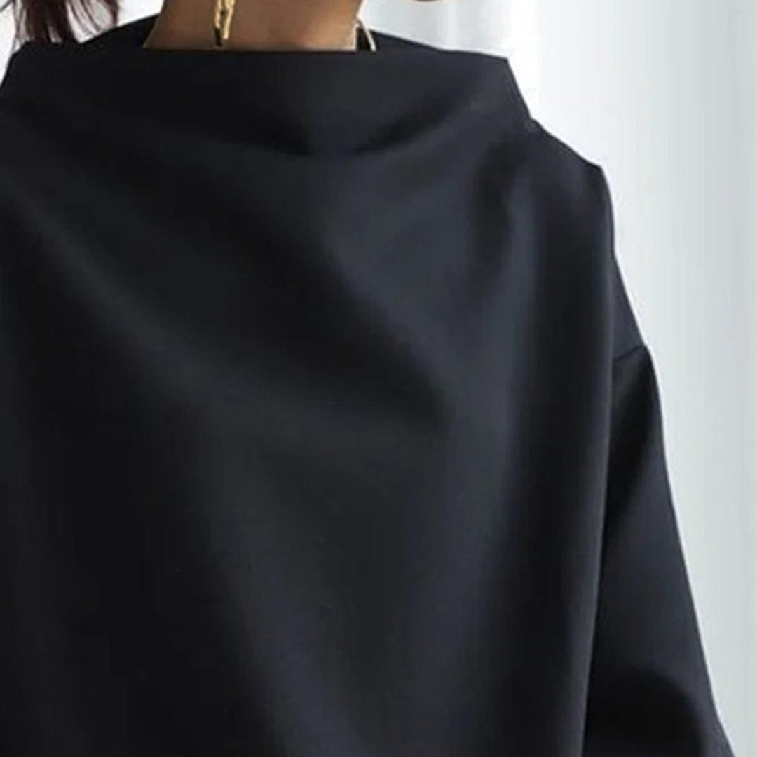 Lisa | Casual Top with High Neck