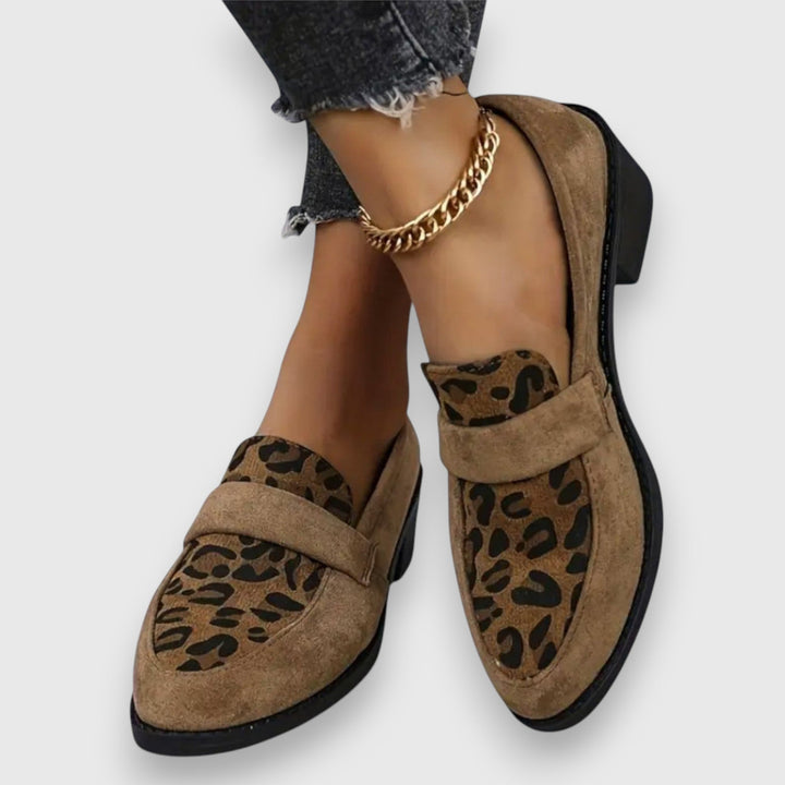 Brunika – Comfortable Slippers
