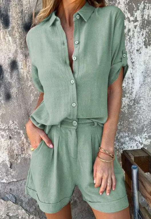 Melda - Airy Buttoned Set